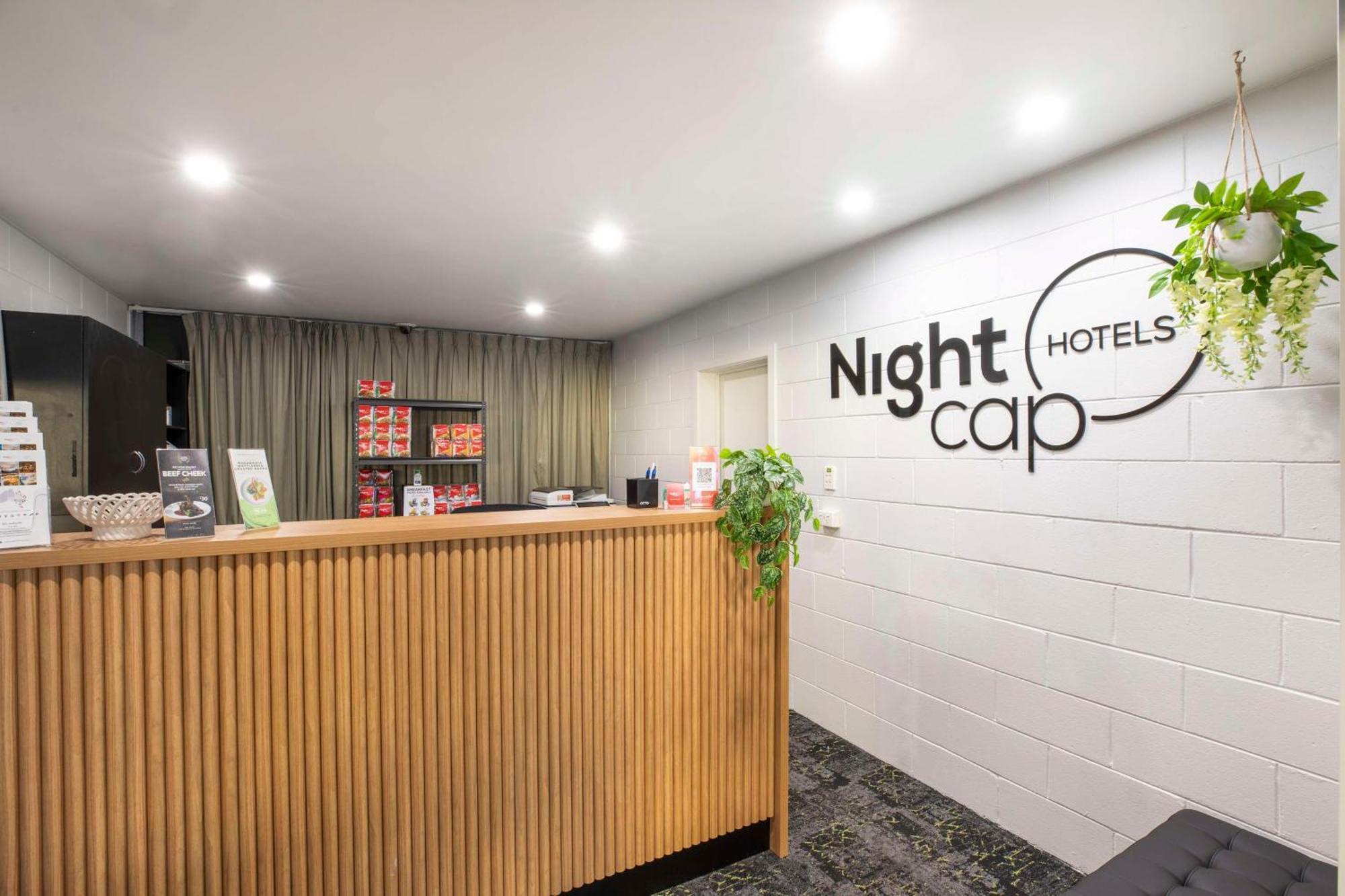 Nightcap At Dalrymple Hotel ทาวน์วิล ภายนอก รูปภาพ